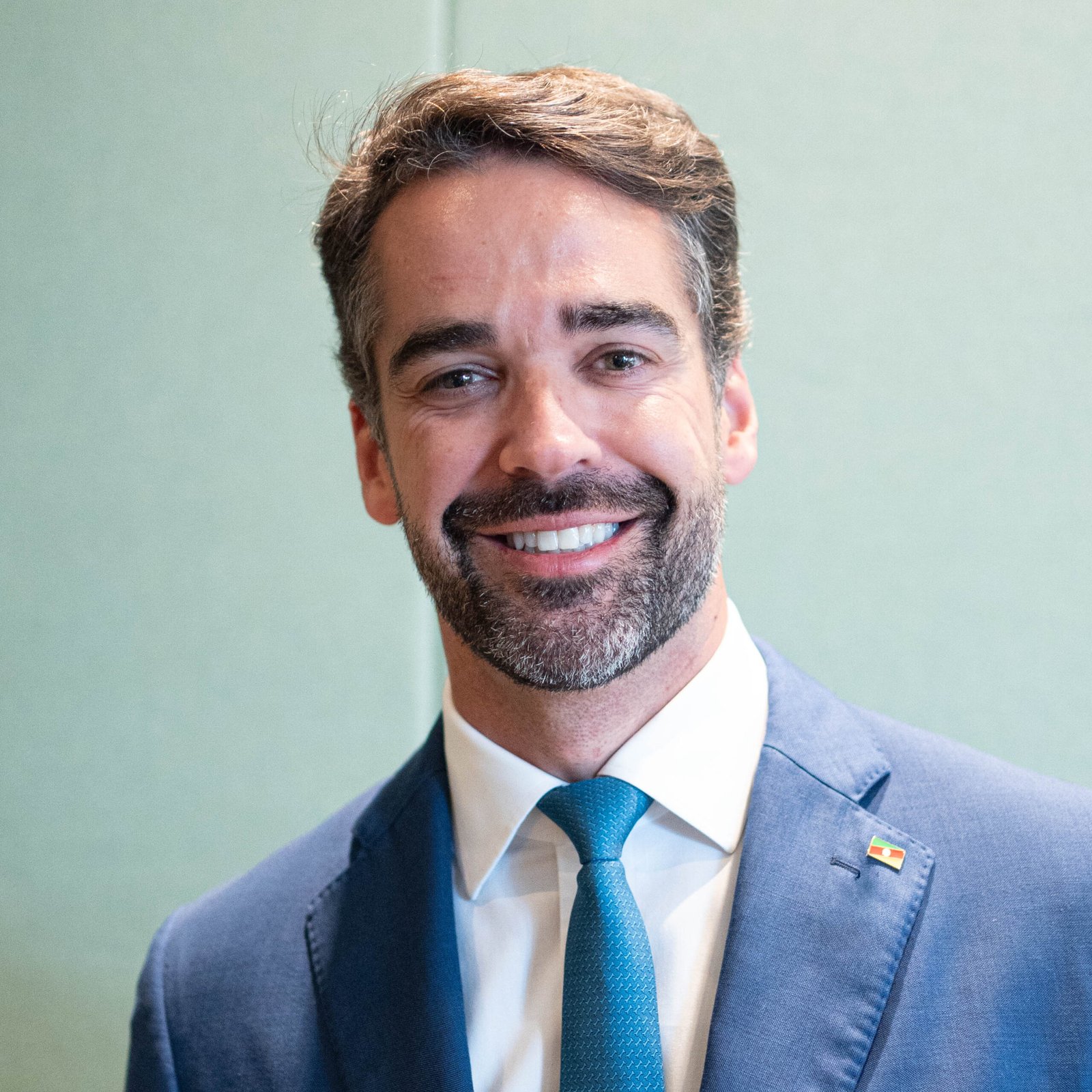 https://www.irelgov.com.br/wp-content/uploads/2026/05/eduardoleite-governador-foto-copia-scaled.jpg