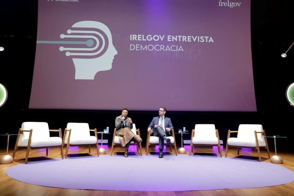 IV CONGRESSO INTERNACIONAL IRELGOV CREDITO ANDRE ROSA (523)