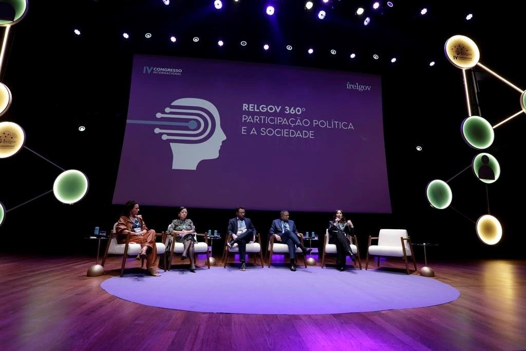 IV CONGRESSO INTERNACIONAL IRELGOV CREDITO ANDRE ROSA (580)