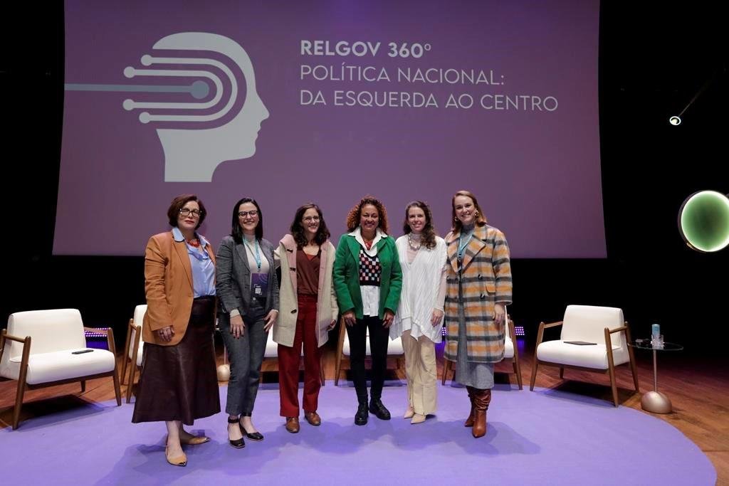 IV CONGRESSO INTERNACIONAL IRELGOV CREDITO ANDRE ROSA (863)